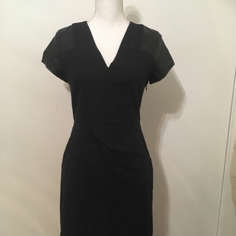 Zara Black V-Neck Midi Dress with Cap Sleeves